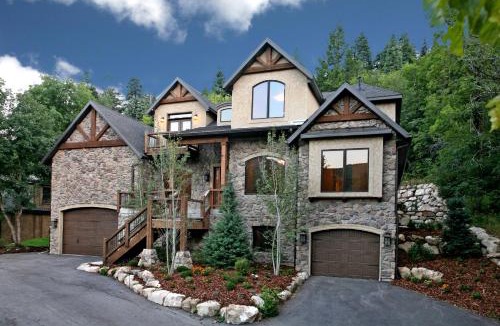 Sundance House | BOULDER RIDGE - 7 BD, HUGE THEATER, POOL TABLE, HOT TUB, SAUNA
