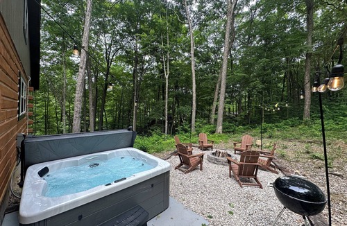 Birdseye Cabin | Boulder Ridge Cabin at Patoka Lake, Birdseye IN