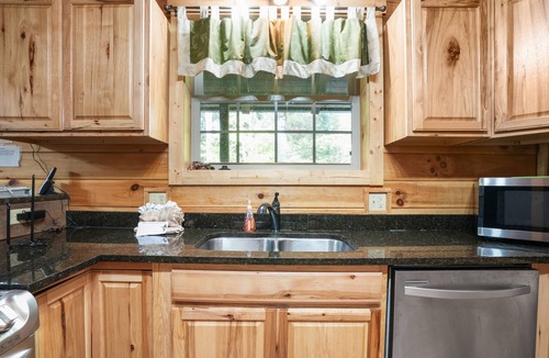 Rockbridge Cabin | Boulder Ridge | Hocking Hills, Hot Tub, 10 Acres