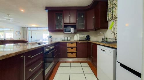 Margate Beach Apartment | Boulevard 12