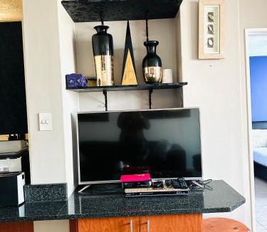 Margate Beach Apartment | Boulevard 208
