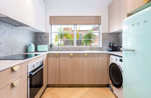 North Bondi Apartment | Boulevard 88- Two