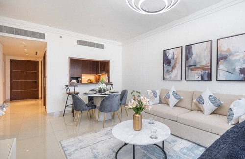Downtown Dubai Apartment | Boulevard Point with Full Burj & Fountain Views