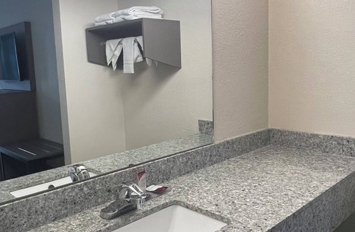 Bardstown Hotel | Bourbon Capital Inn