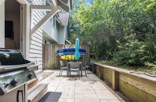 Keepers Landing House | Bout Time PET FRIENDLY Cape Fear Station