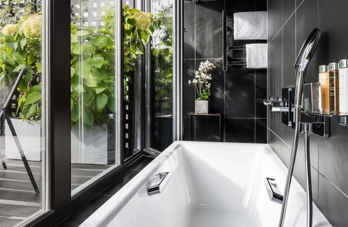 Quartier Sainte-Marguerite Hotel | Boutet Bastille Hotel Paris - MGallery Collection