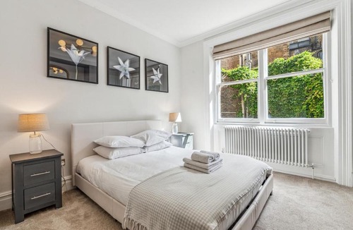 South Kensington Apartment | Boutique Bolthole in South Kensington
