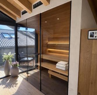 Garmisch-Partenkirchen Apartment | Boutique ChaletS Alpi - Private Sauna & Garden