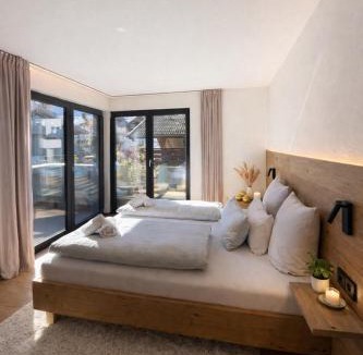 Garmisch-Partenkirchen Apartment | Boutique ChaletS Alpi - Private Sauna & Garden