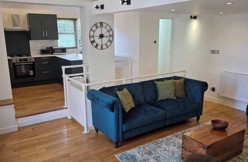 Valentines House | Boutique Dairy Conversion Near Ilford Station