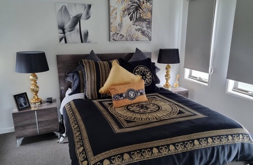 Carrum Downs House | Boutique Hotel inspired modern 2 bedroom townhouse