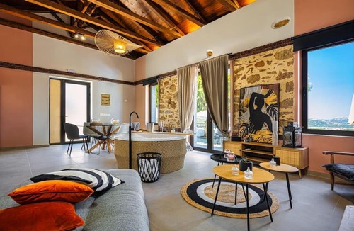 Kolymbari Villa | Boutique house Romantza