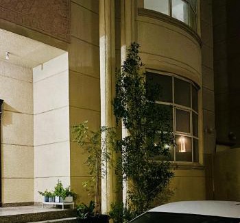Al Maqta Apartment | Boutique-Style Boho Studio near Yas & Downtown