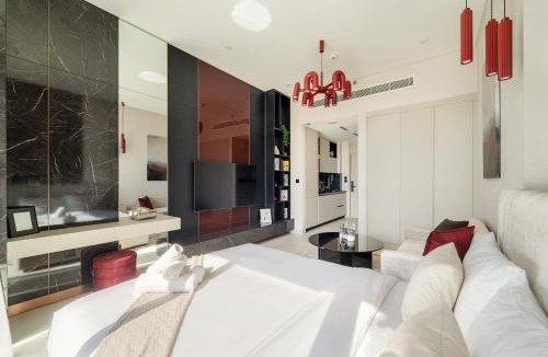 Al Satwa Apartment | Boutique-Style Luxury Studio in Hyde Walk