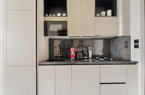 Al Satwa Apartment | Boutique-Style Luxury Studio in Hyde Walk