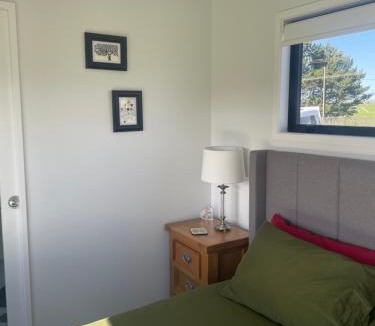 Kaipara District House | Boutique Tiny House Stargazing & Rural Views