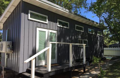 Templeton House | Boutique Tiny in Templeton Modern Wine Country