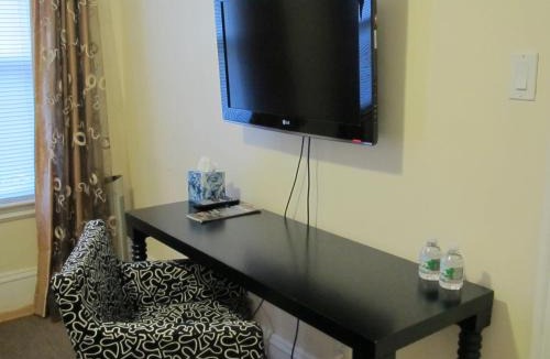 Somerville Bed & Breakfast | Bowers House BnB Harvard MIT Cambridge Boston