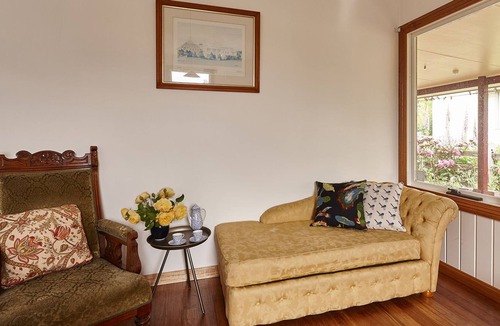 Evandale Cottage | Box Cottage Apartment