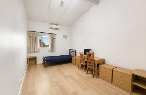 Box Hill House | Box Hill Student Accommodation and Rooming House