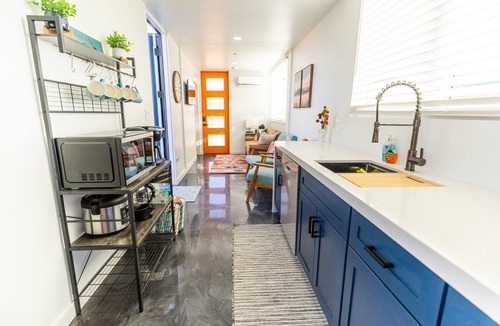 Joshua Tree Villa | Box on the Rox Container home + heated pool
