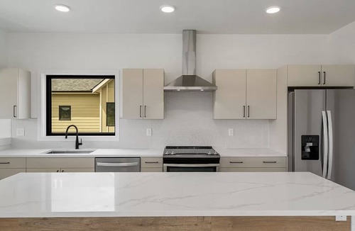 Bozeman Apartment | Bozeman Bison Bunker - Near Montana State MSU