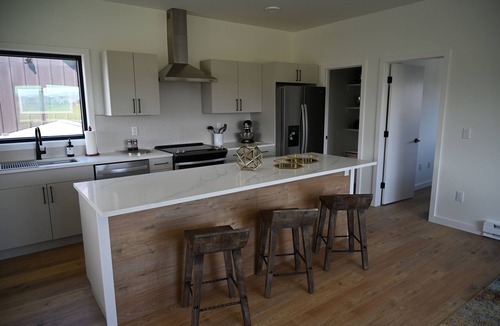 Bozeman Apartment | Bozeman Bison Bunker - Near Montana State MSU