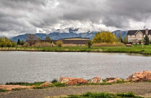 Valley West House | 'Bozeman Getaway' w/Mountain Views, Near Downtown