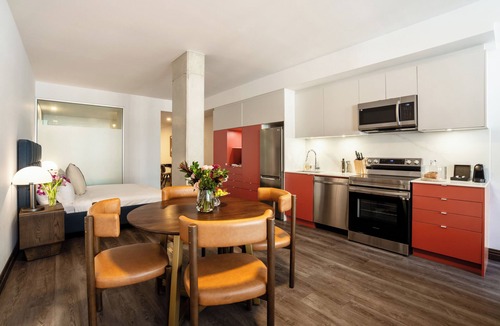 Old Montreal Apartment | Brésoles Hotel
