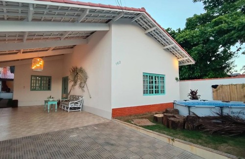 Centro House | Fantastic 4-bedroom house with WiFi in Balneário Stella Maris Peruíbe