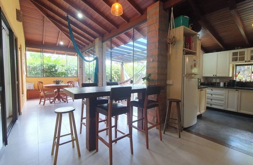 Campeche House | Cozy house in gated community - Paradise beach of Campeche Floripa.