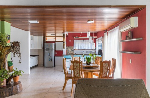 Lagoa Pequena House | Beach house