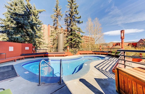 Peak 9 Apartment | Br13100b