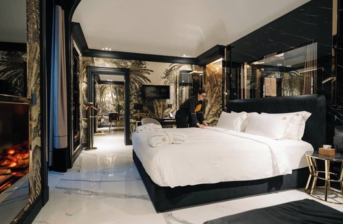 Bari City Centre Hotel | Bra Hotel Bari