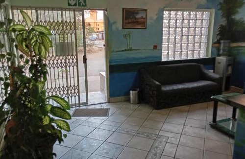 Gaborone Bed & Breakfast | Brackendene Lodge