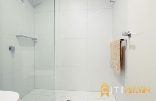 Braddon Apartment | Braddon CBD Provenance 2BR 2BA Apt and Parking