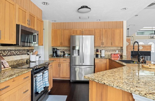 Bradenton House | Bradenton Summer Escape | Pool, Dock & Hot Tub