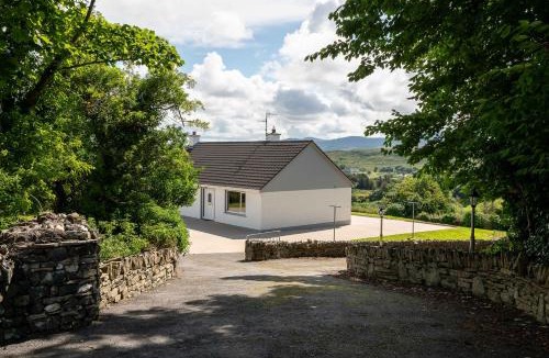 Creeslough House | Bradleys Cottage Creeslough