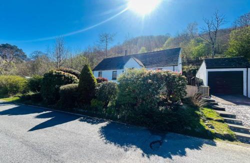 Glencoe House | Braehead Cottage