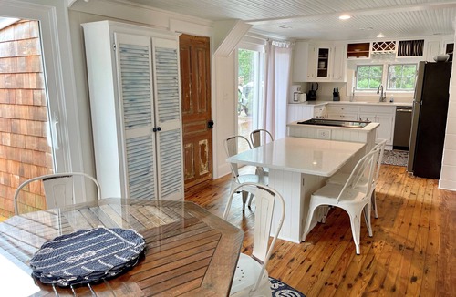 Ocracoke House | Bragg-Tolson House (Formerly Serendipity): Historic Home with Modern Convenience