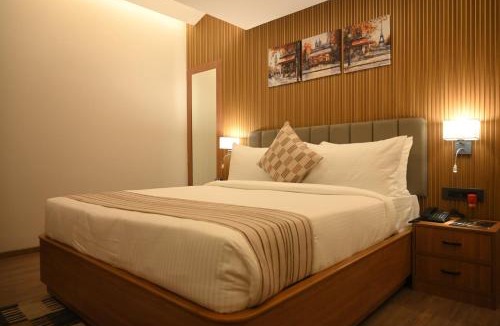 Tezpur Hotel | Brahmaputra Manor