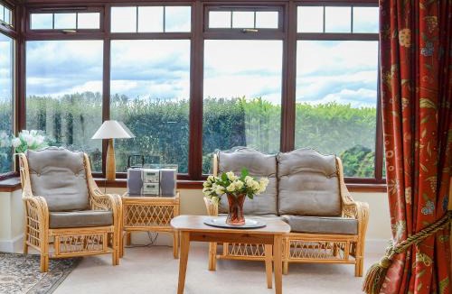 Murthill House | Bramble Cottage