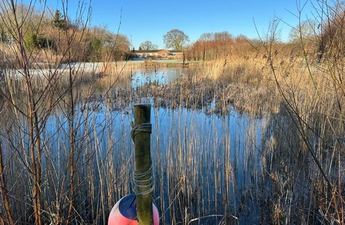 Skegness House | Bramble Cottage Private Fishing Lake Dogs Welcome
