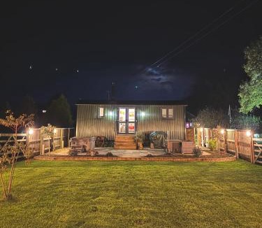 Godshill House | Brambles, Shepherds Hut, Isle of Wight