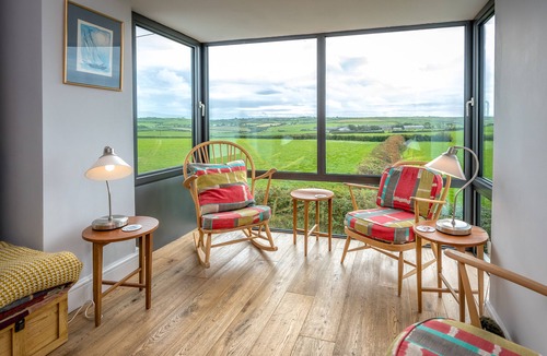 Llanengan House | Brambles - Three Bedroom House, Sleeps 5
