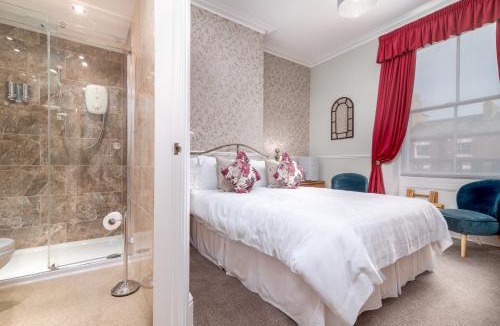 West Cliff Bed & Breakfast | Bramblewick