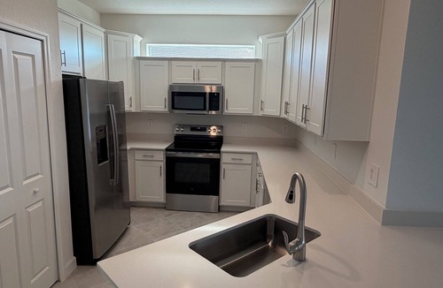 Englewood Villa | Brand New 2 Bedroom Furnished Villa in Gated Community Near Beaches in Englewood