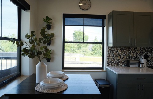 Indian River Condo | Brand New 2BR River Condo w/Large Terrace
