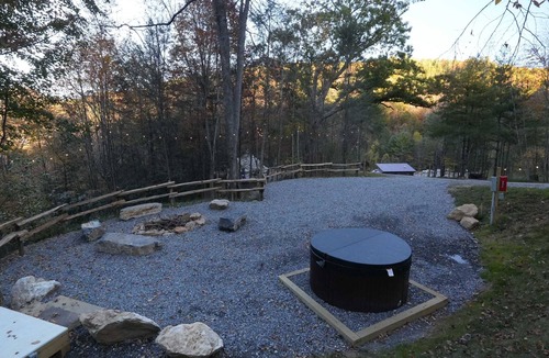 Waynesville RV Rental | Brand New! Camp #4 with Bathhouse