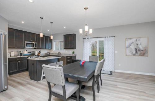 Morrow House | Brand new construction in well-kept HOA community